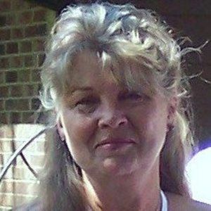 Meet your Posher, Gloria